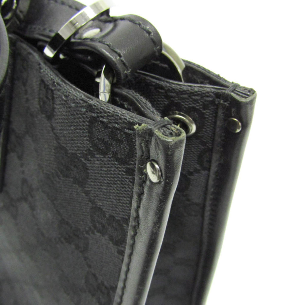 Gucci GG Canvas · Shoulder Bag