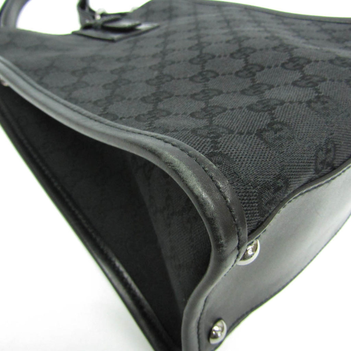 Gucci GG Canvas · Shoulder Bag