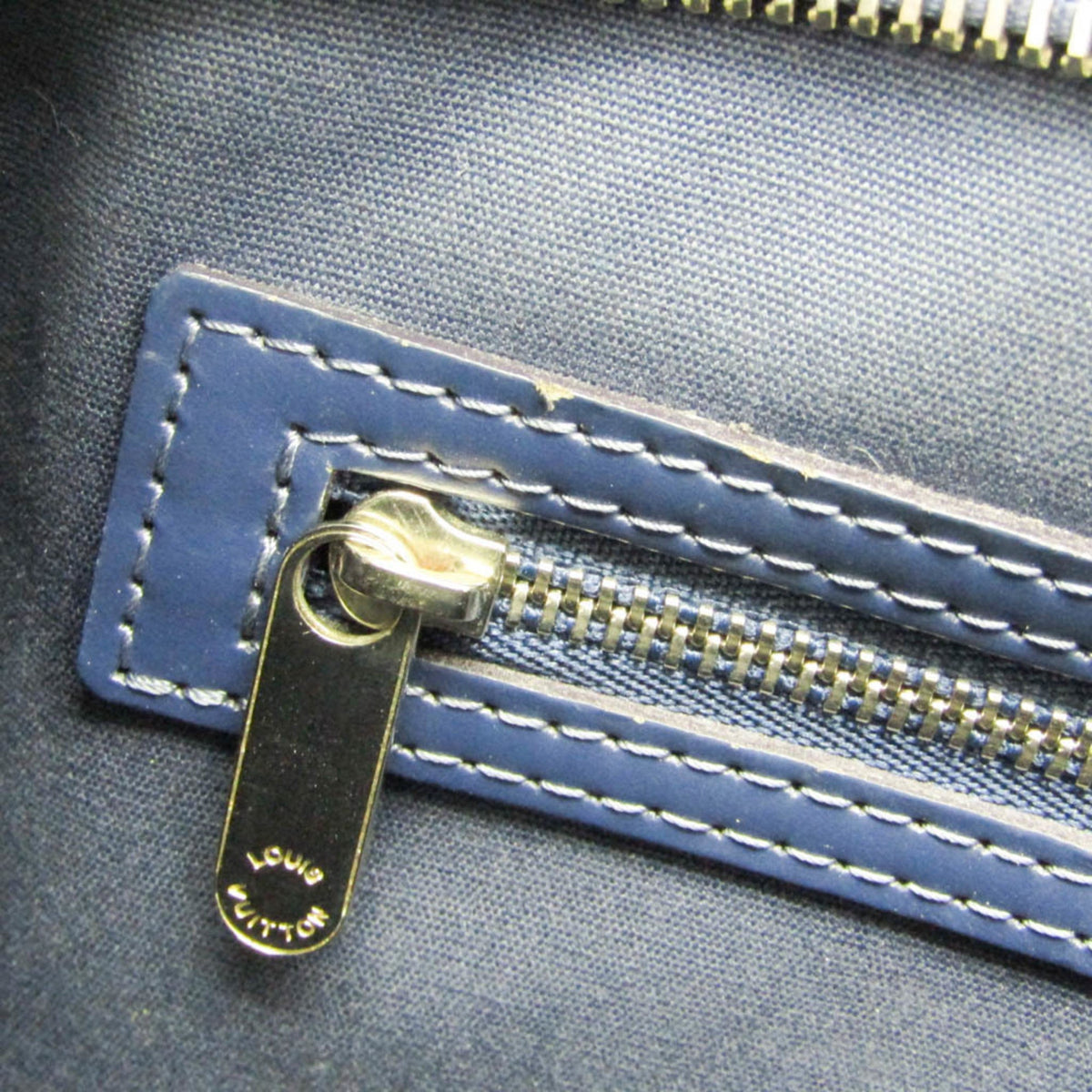 Louis Vuitton Epi Blair MM · Indigo