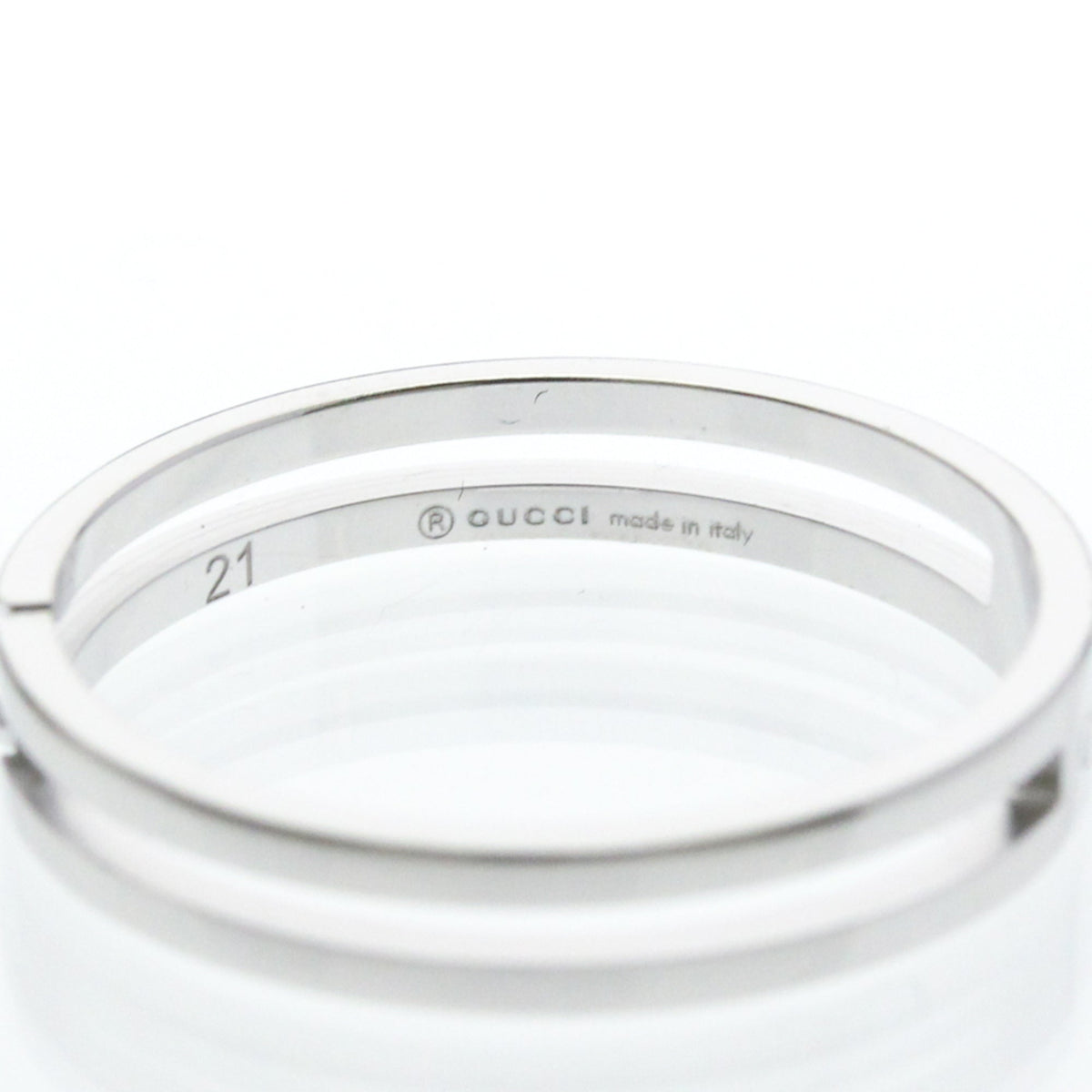 Gucci Infinity · 18K White Gold